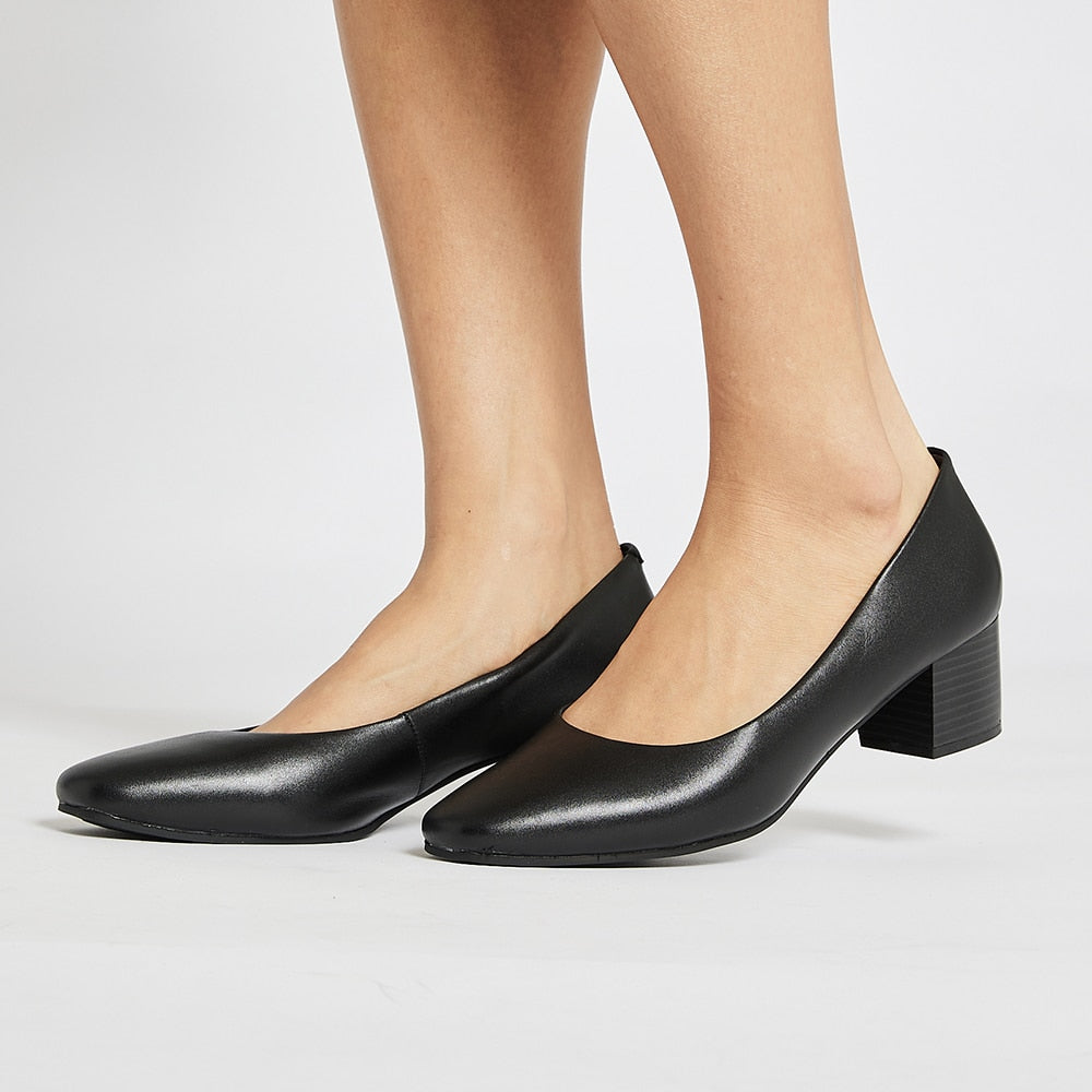 Gamma Heel in Black Leather