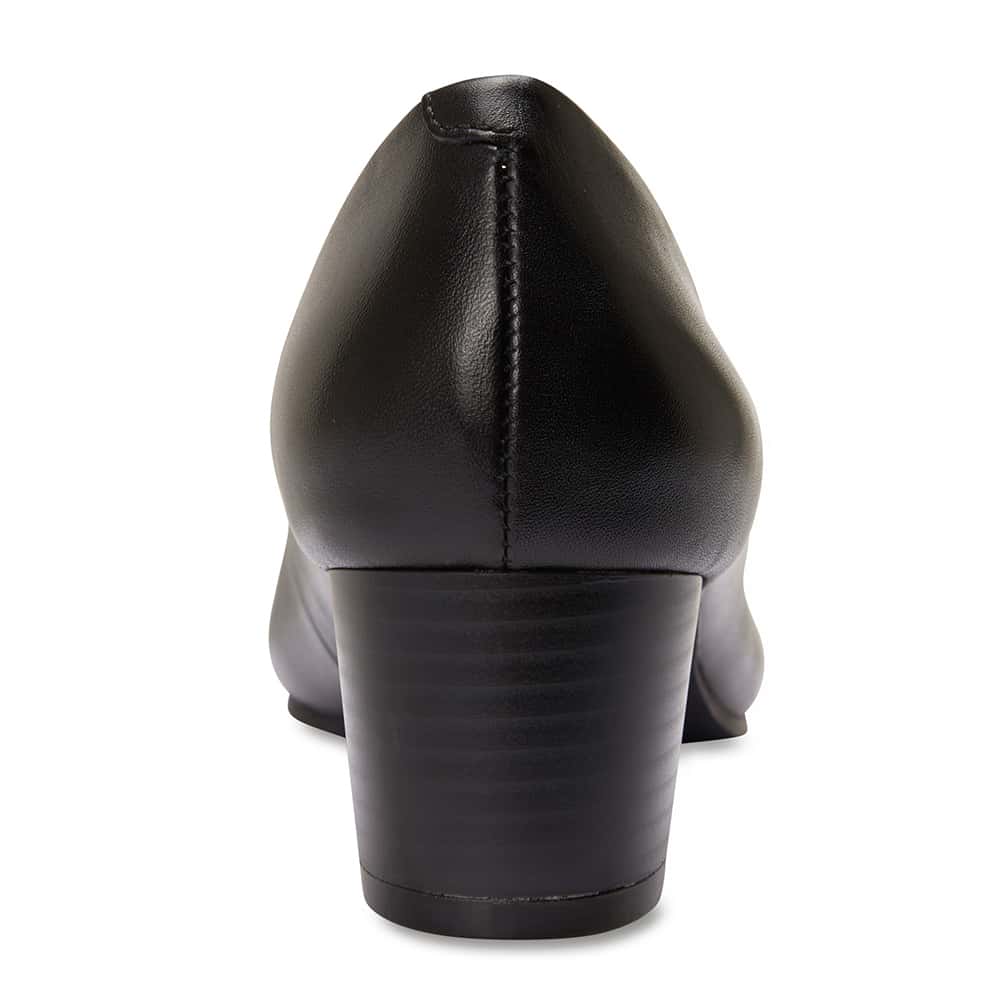 Gamma Heel in Black Leather