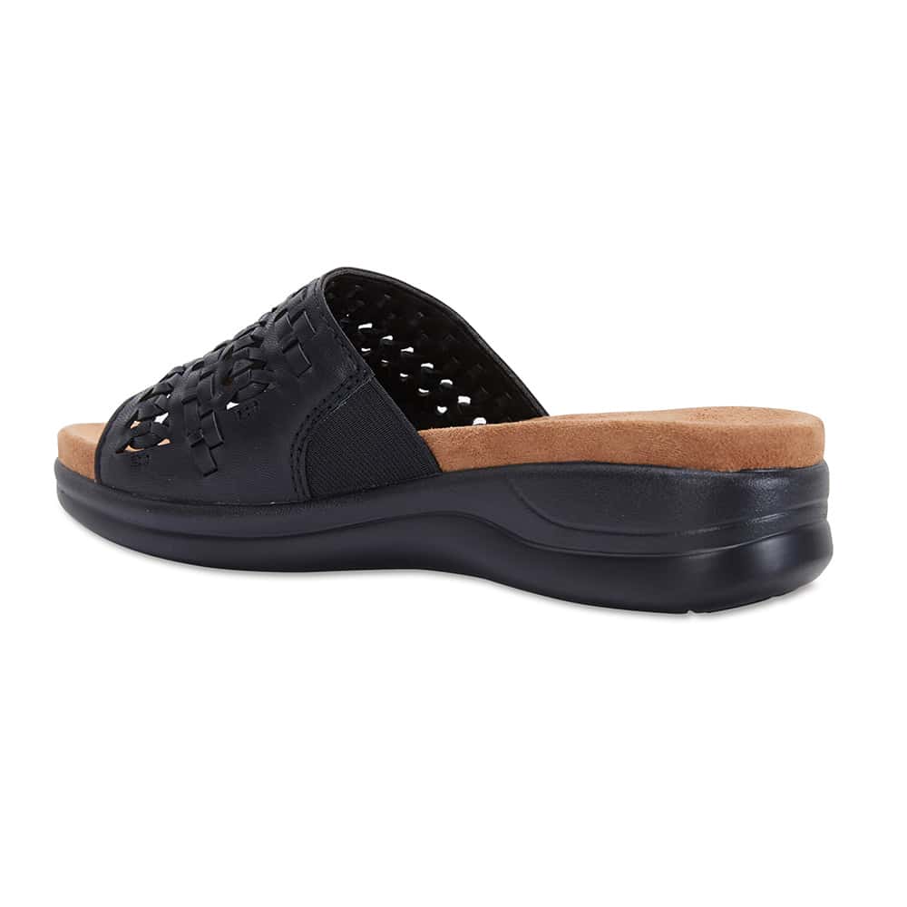 Garcia Slide in Black Smooth