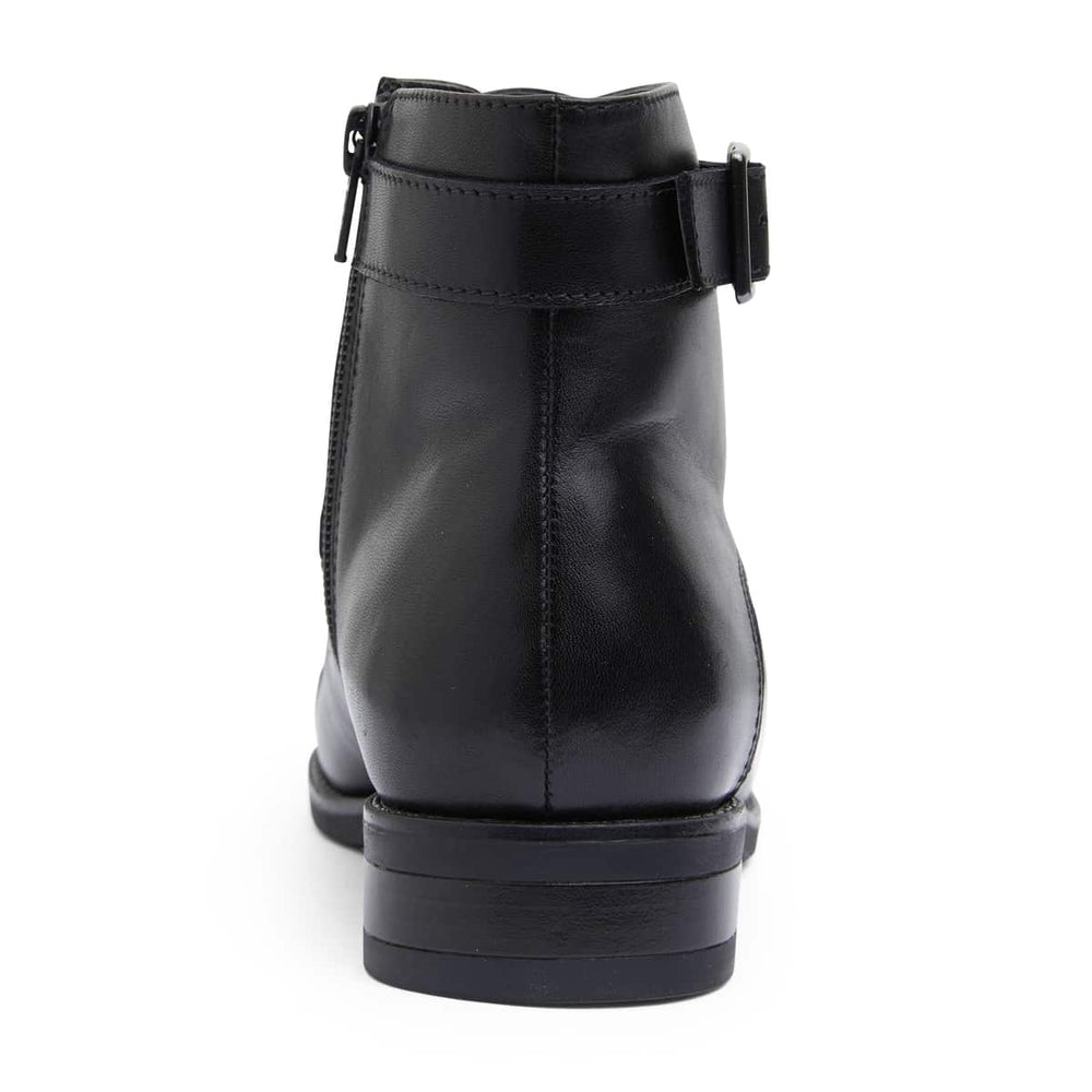 Gene Boot in Black Leather