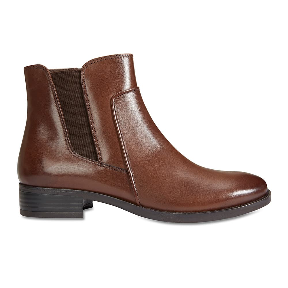 Glasgow Boot in Brown Leather