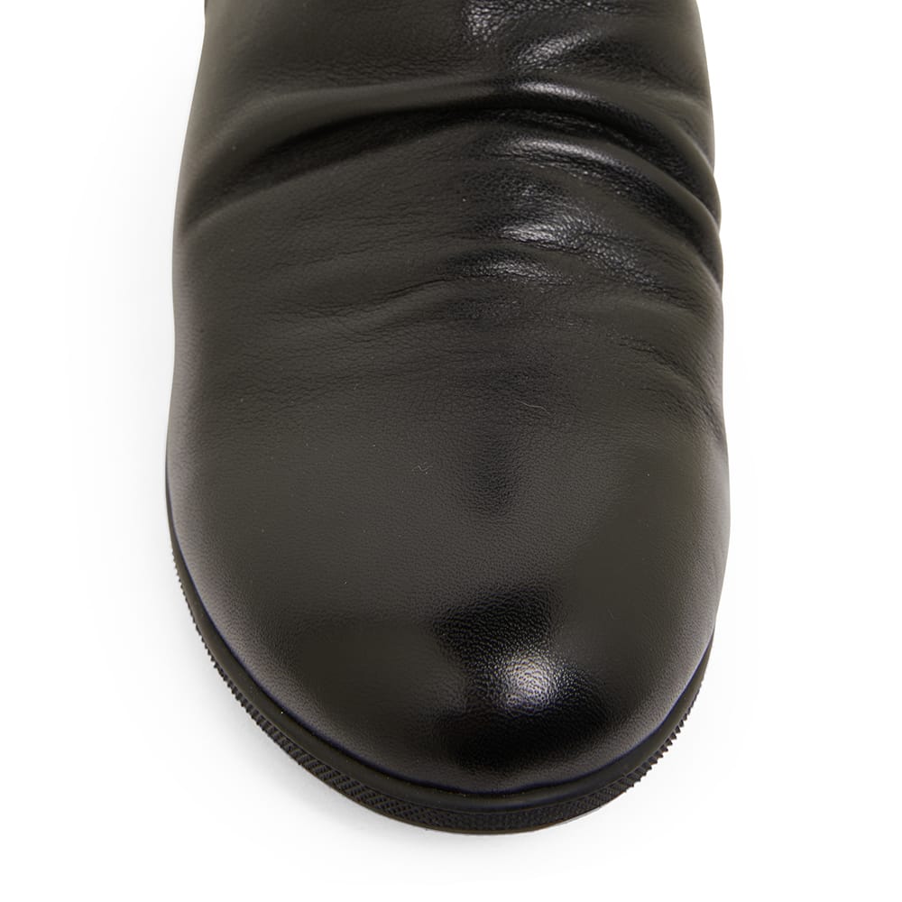 Hayden Boot in Black Leather