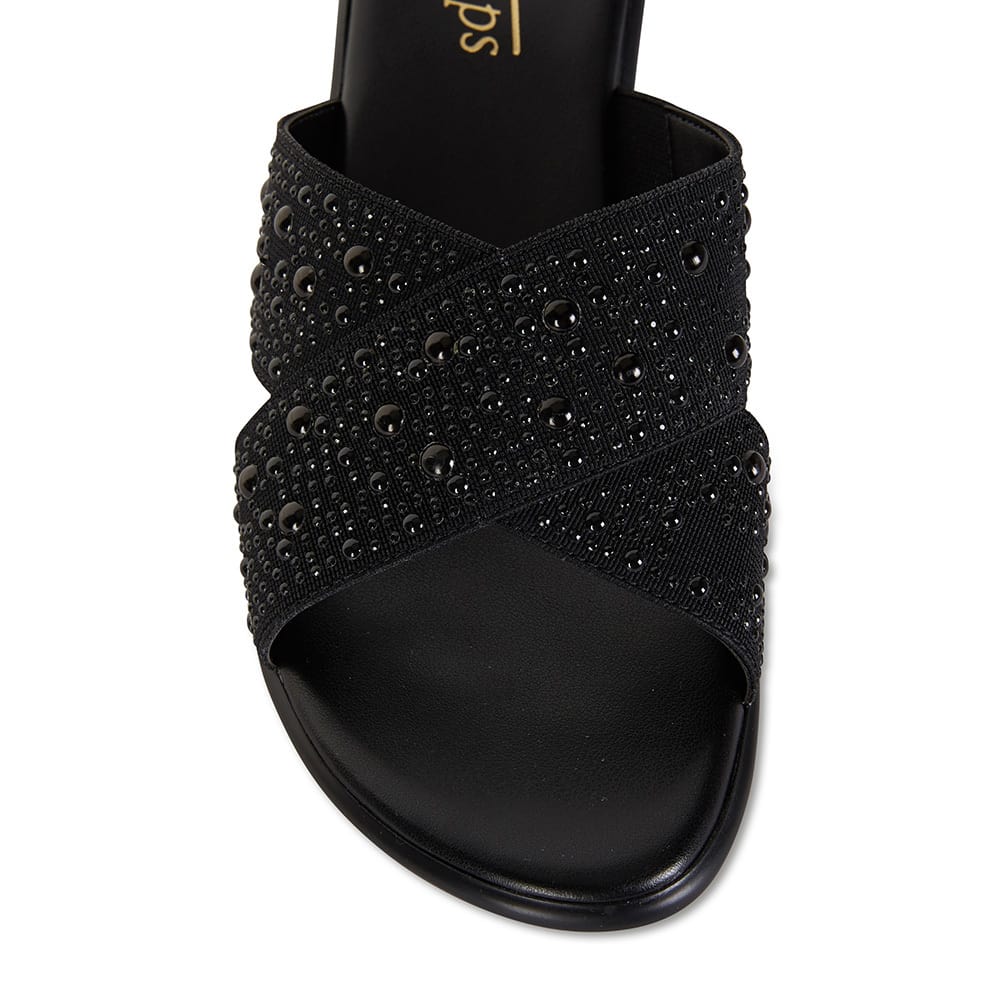 Honey Heel in Black