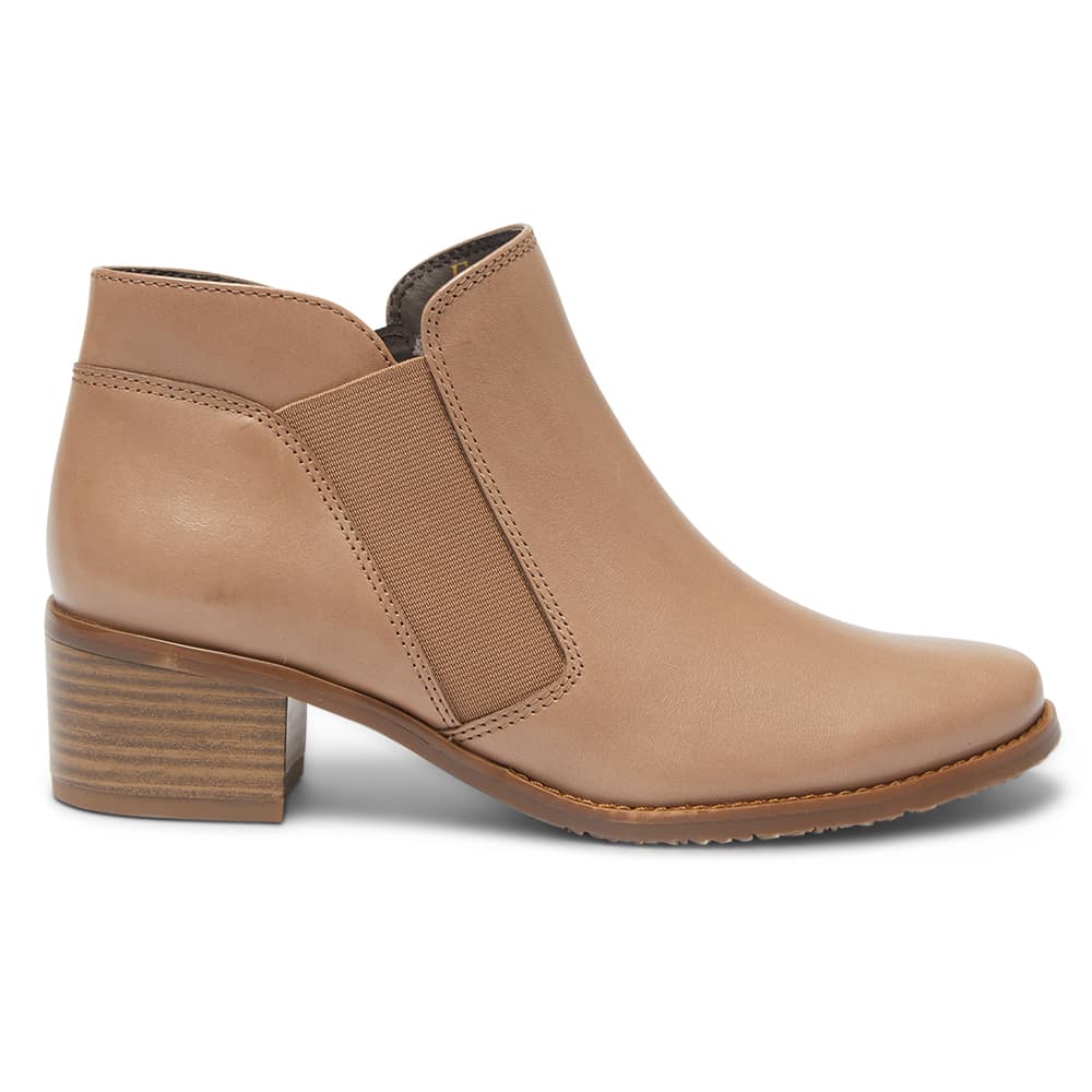 Jake Boot in Taupe Leather