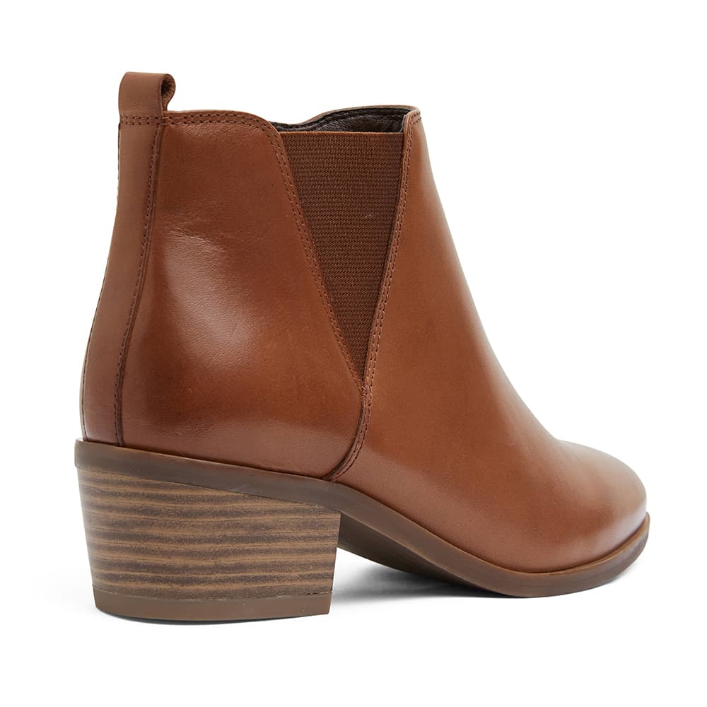 Jarrett Boot in Mid Brown Leather