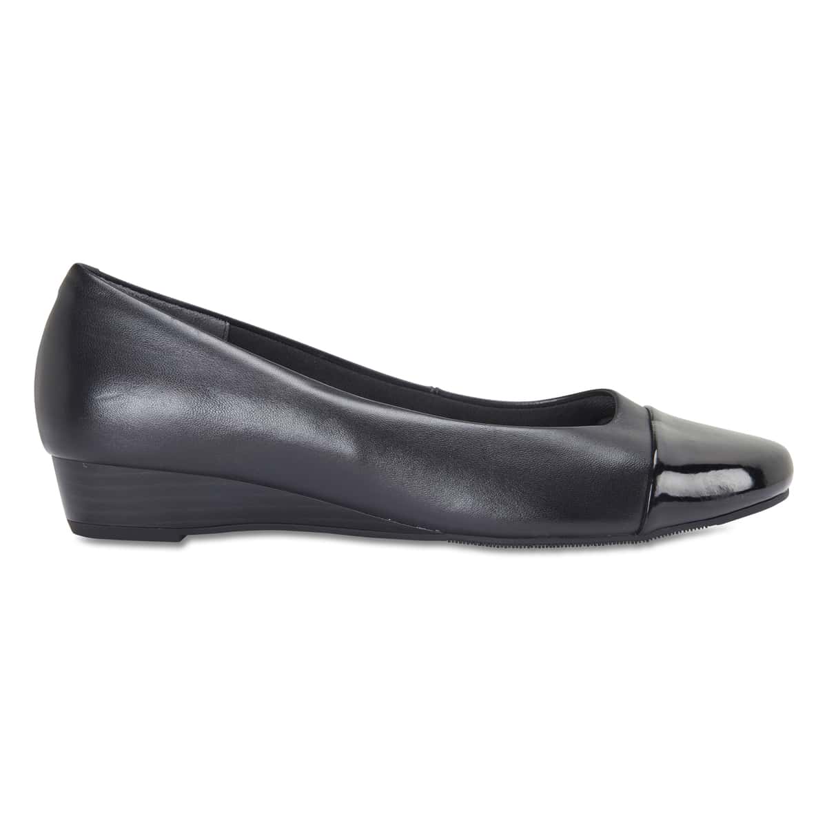 Jean Heel in Black On Black Patent