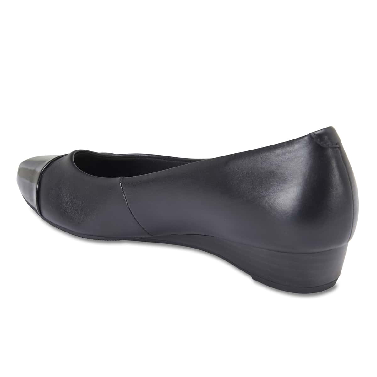 Jean Heel in Black On Black Patent