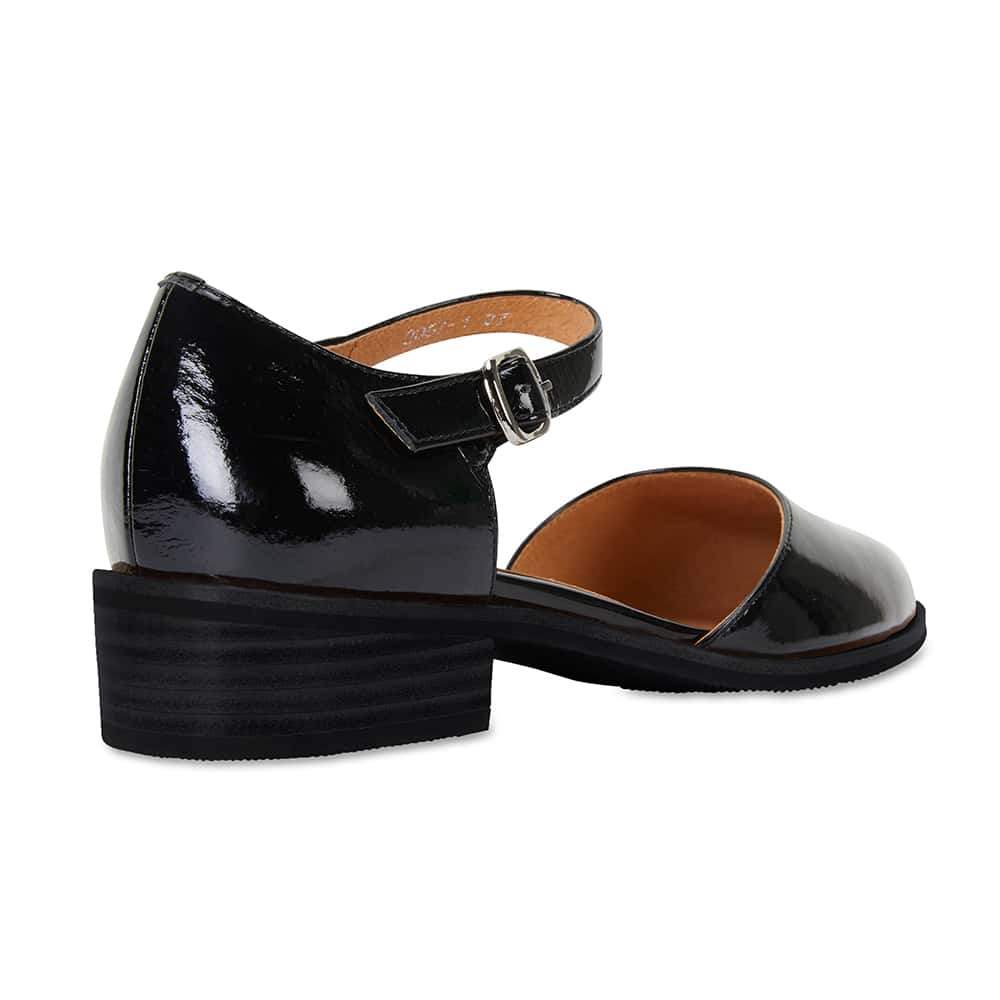 Jesinta Heel in Black Patent
