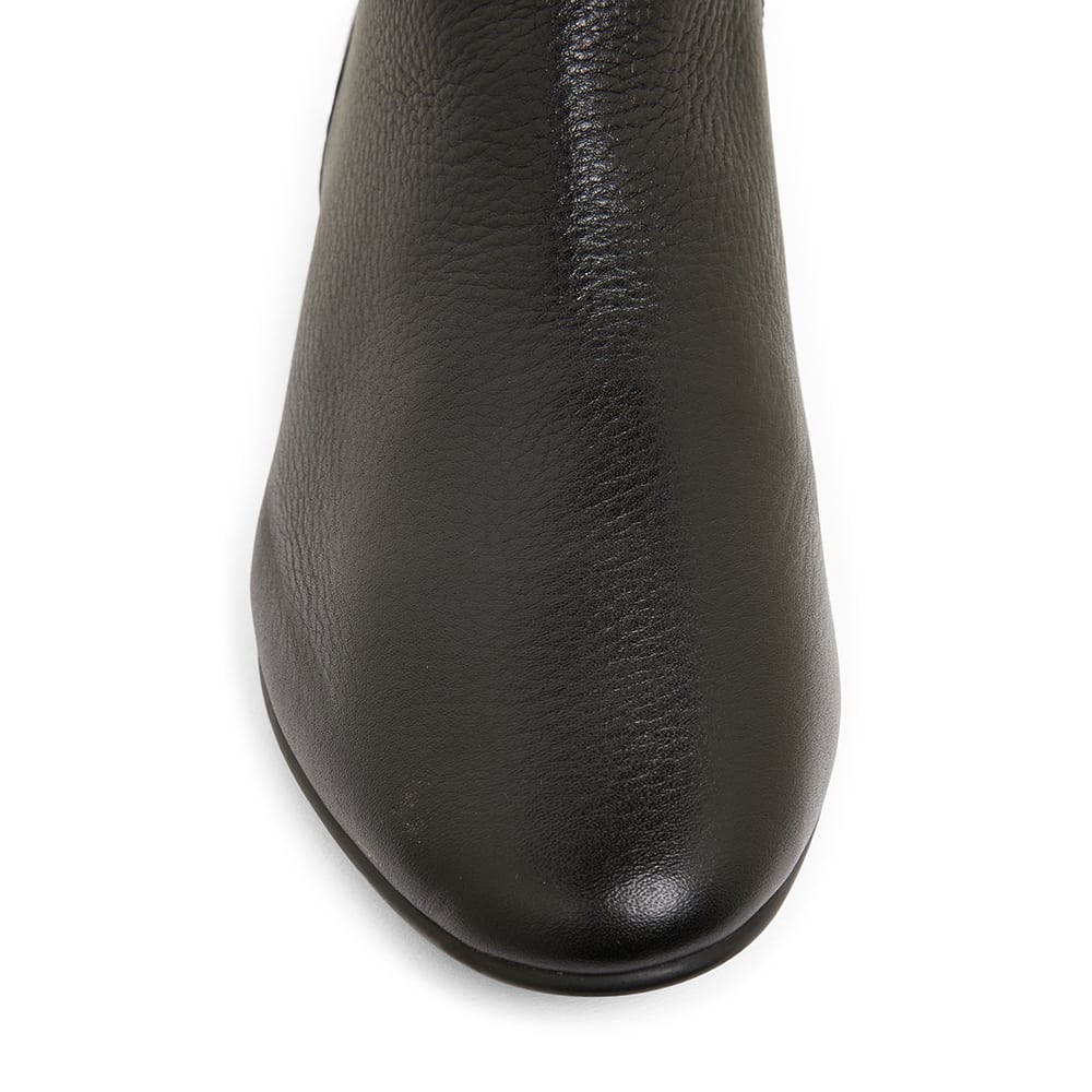 Kent Boot in Black Leather