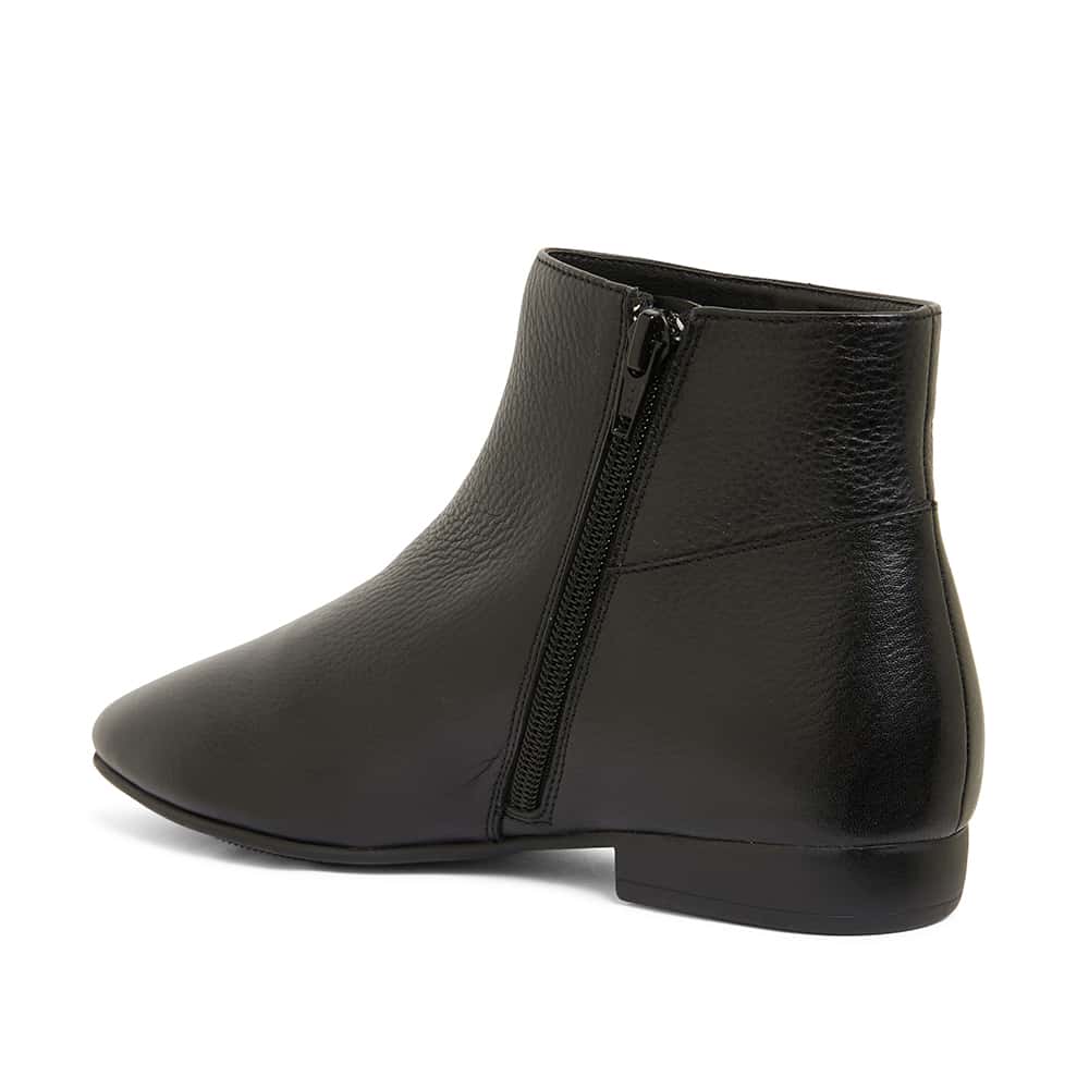 Kent Boot in Black Leather