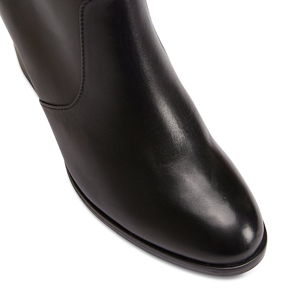 Kiama Boot in Black Leather