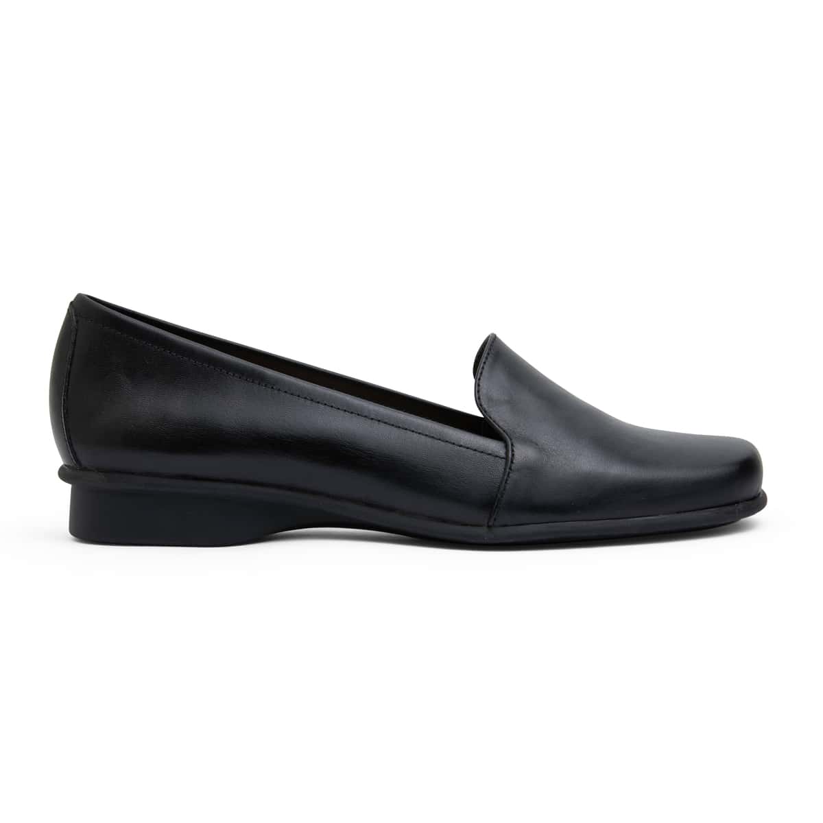 Knox Flat in Black Leather