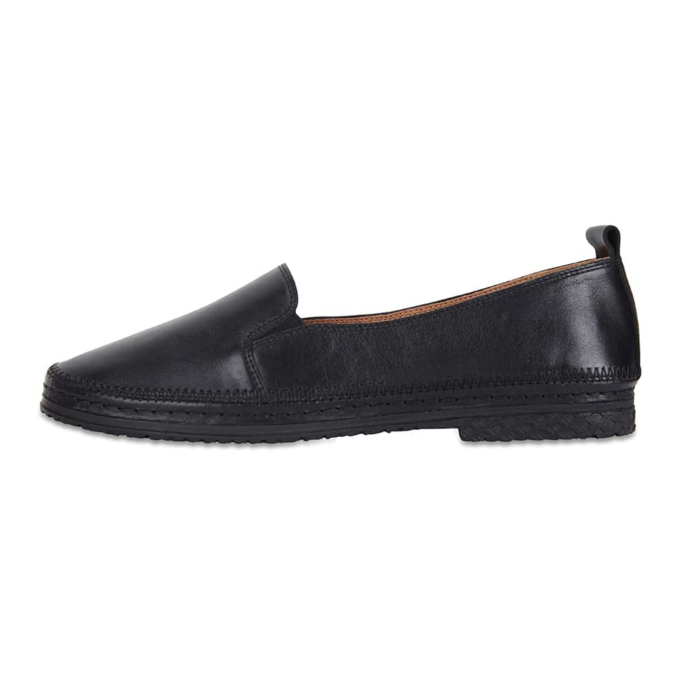 Kyla Loafer in Black Leather