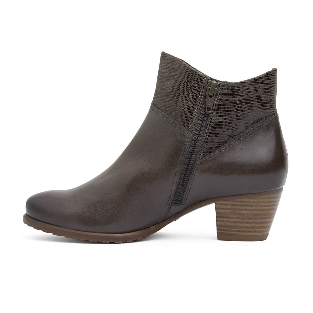 Laredo Boot in Khaki Leather