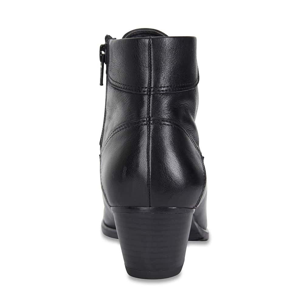 Limit Boot in Black Leather