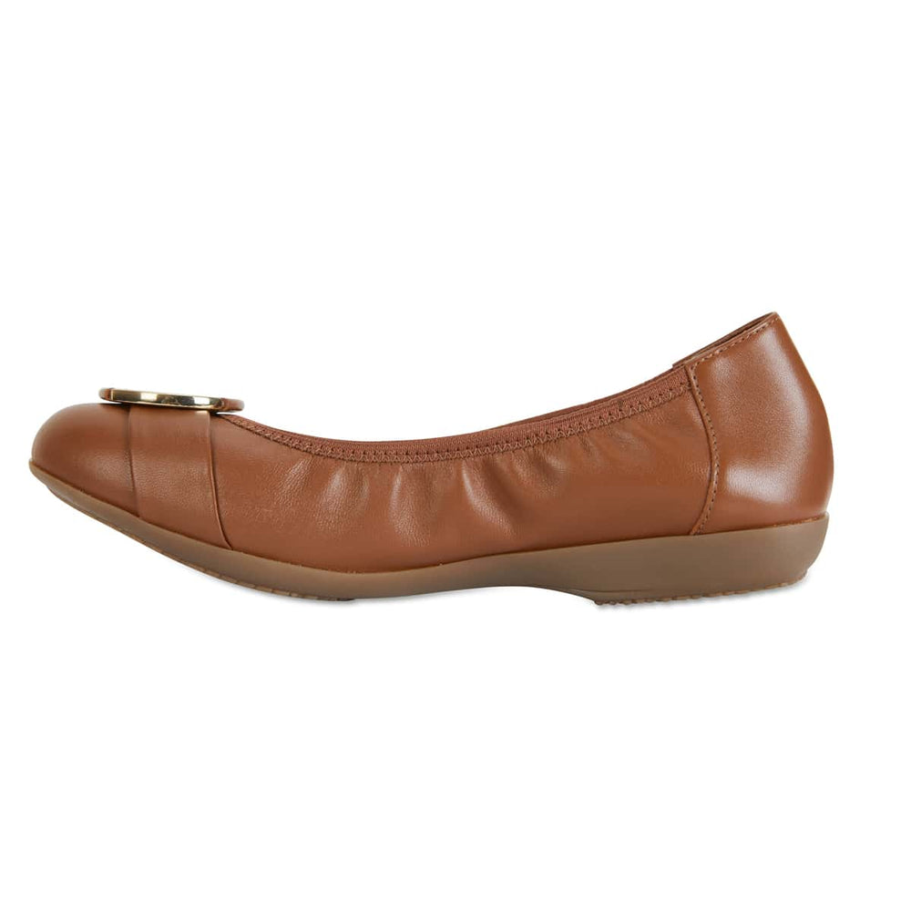 Nadine Flat in Tan Leather