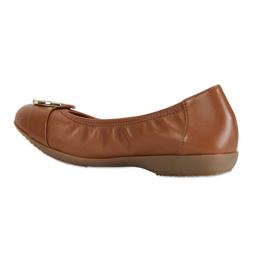 Nadine Flat in Tan Leather