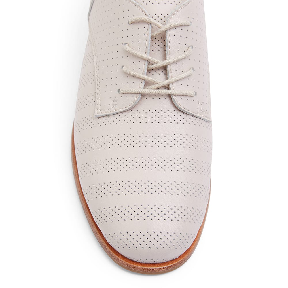 Nandy Brogue in Blush Leather
