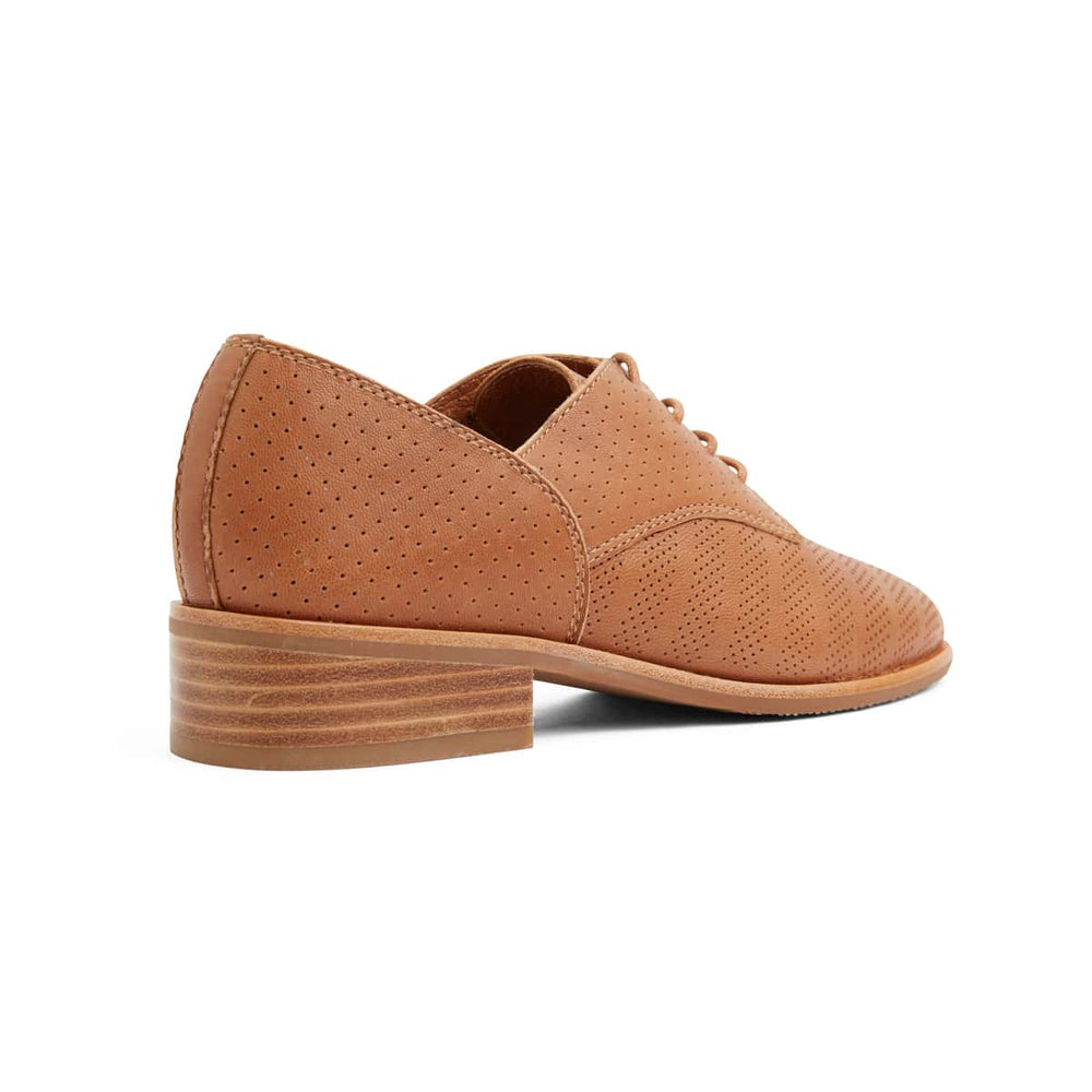 Nandy Brogue in Tan Leather