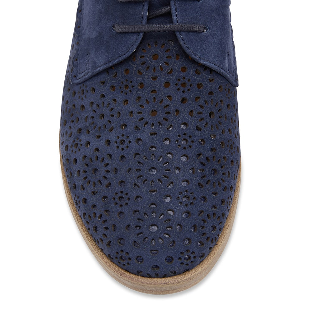 Nero Brogue in Navy Nubuck