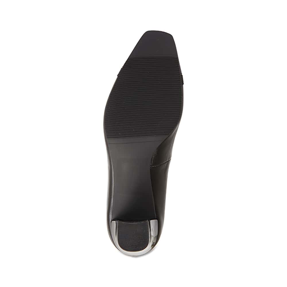 Network Heel in Black Leather