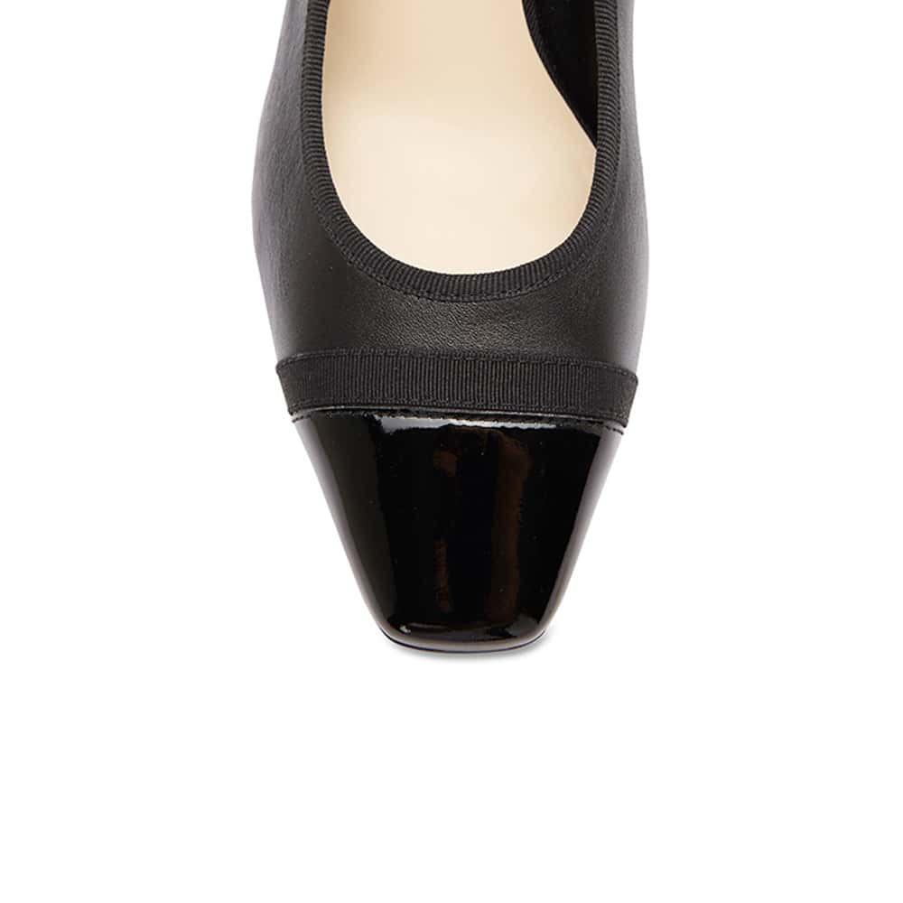 Network Heel in Black Leather