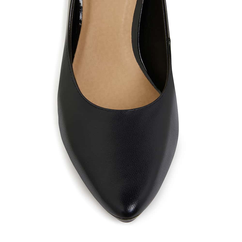 Opera Heel in Black Leather