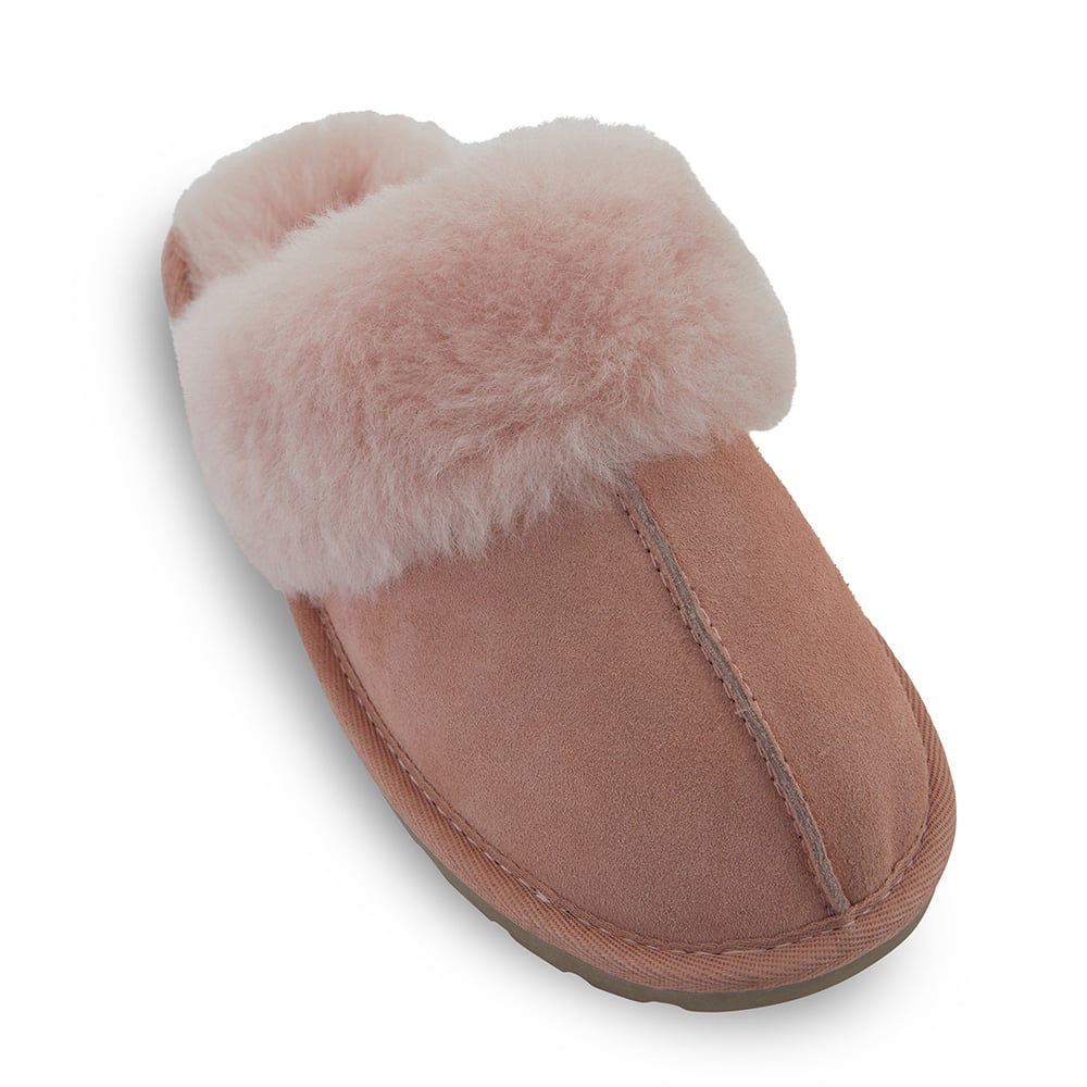 Peggy Slipper in Pink Suede