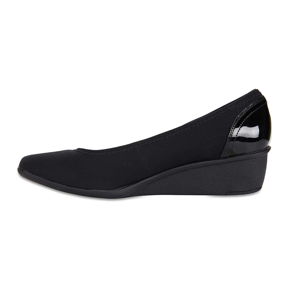 Prague Heel in Black Fabric