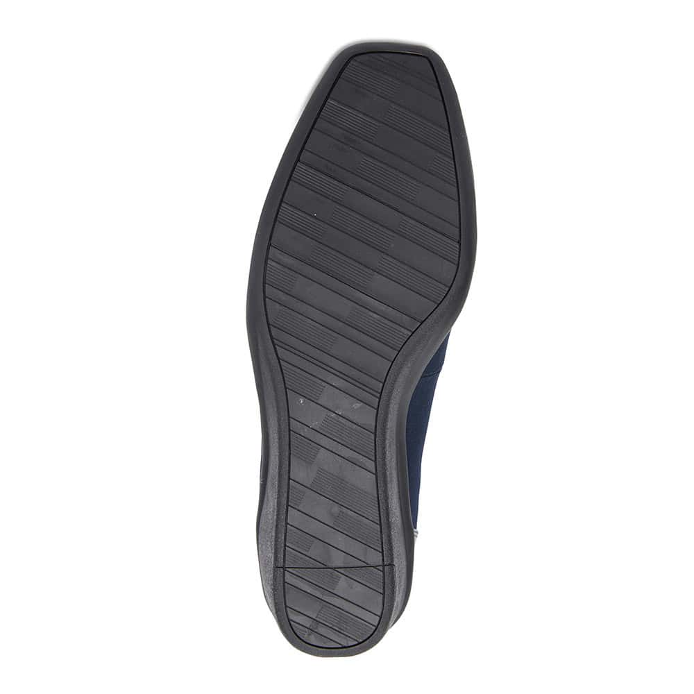 Prague Heel in Navy Fabric