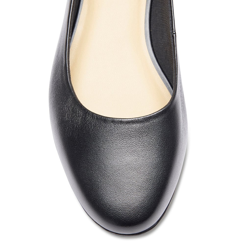 Regal Heel in Black Leather