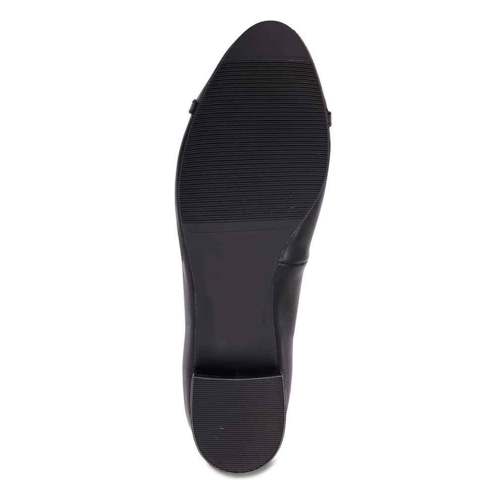 Riley Heel in Black Leather