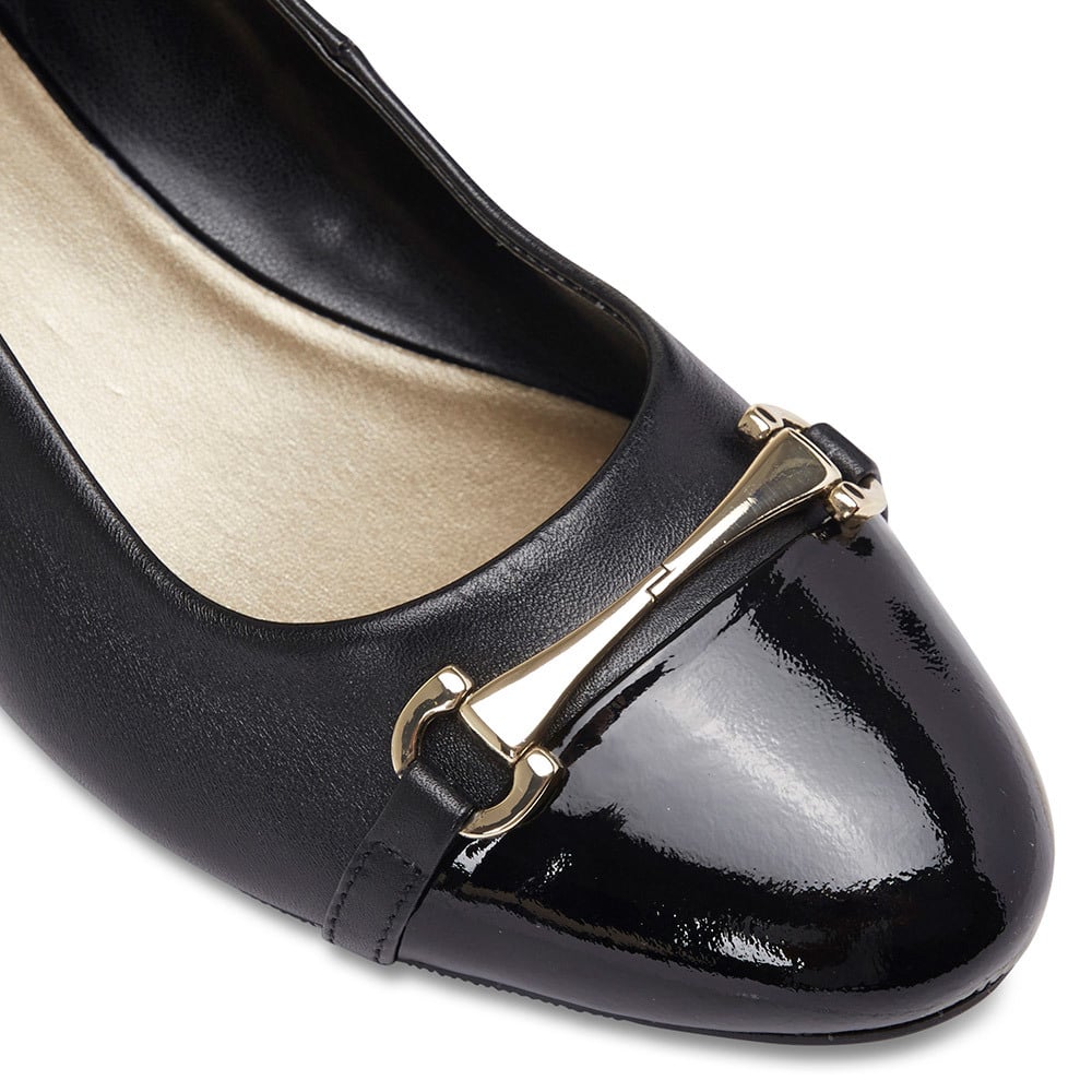 Riley Heel in Black Leather