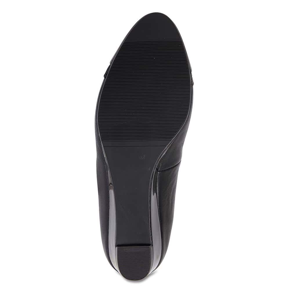 Ruth Heel in Black On Black Leather