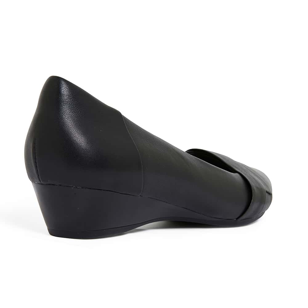 Saturn Heel in Black Leather