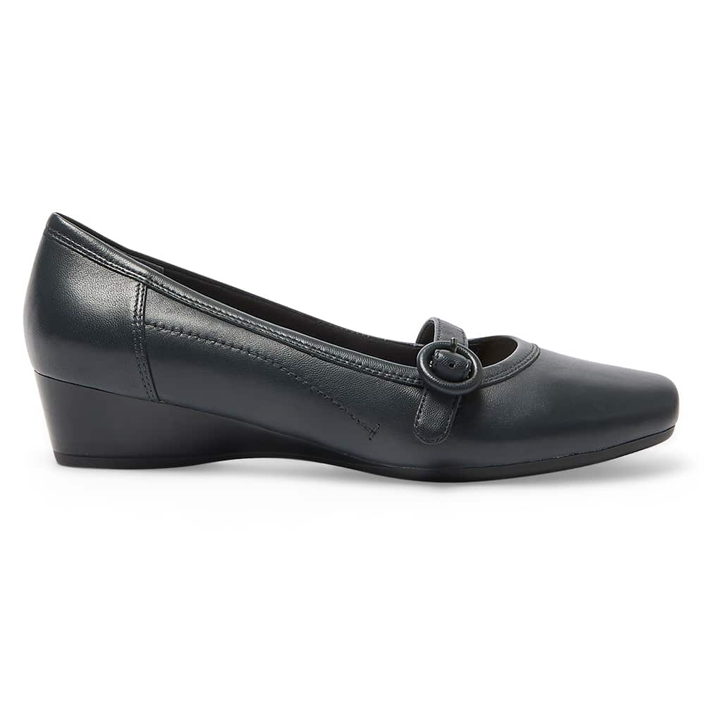 Savoy Heel in Navy Leather