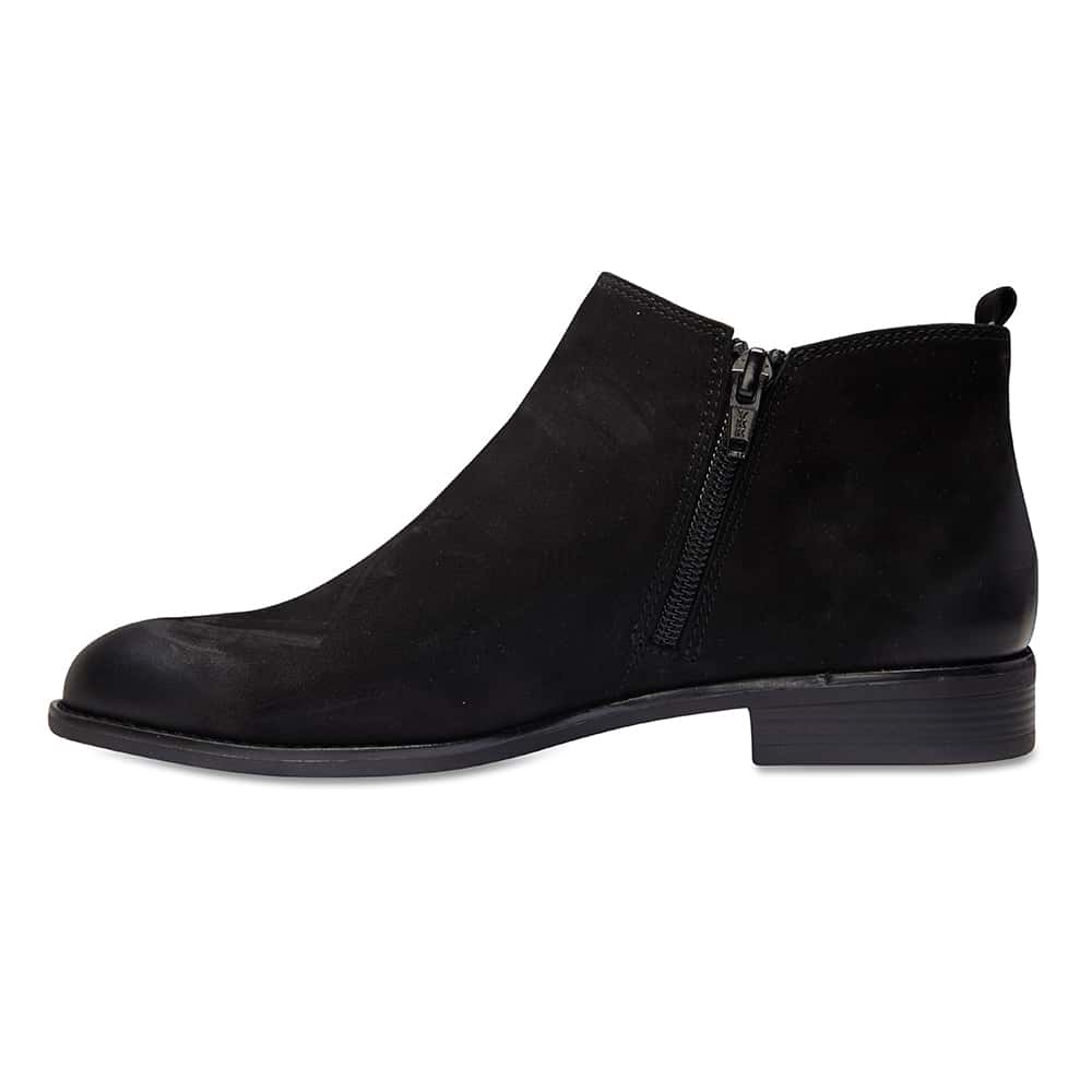 Scope Boot in Black Nubuck