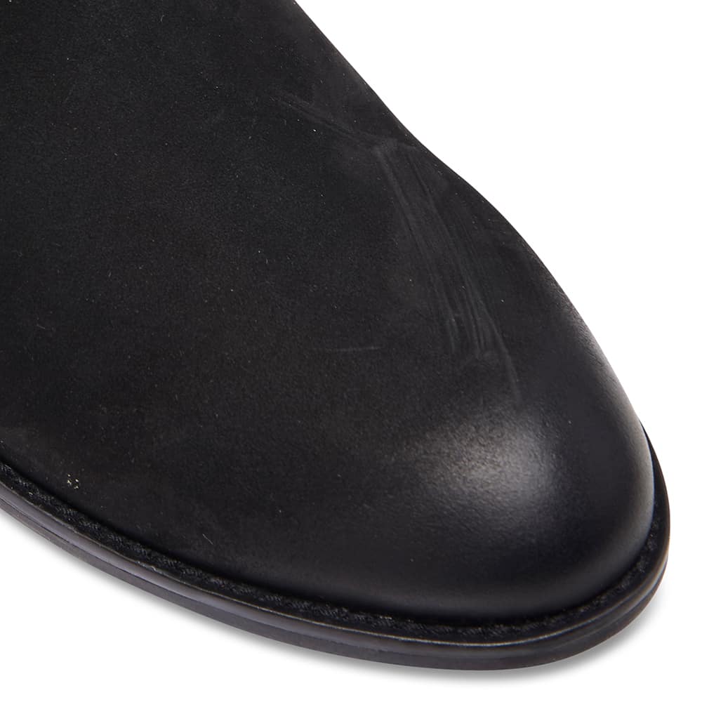 Scope Boot in Black Nubuck