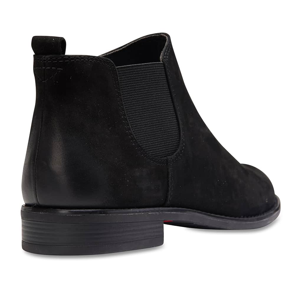 Scope Boot in Black Nubuck