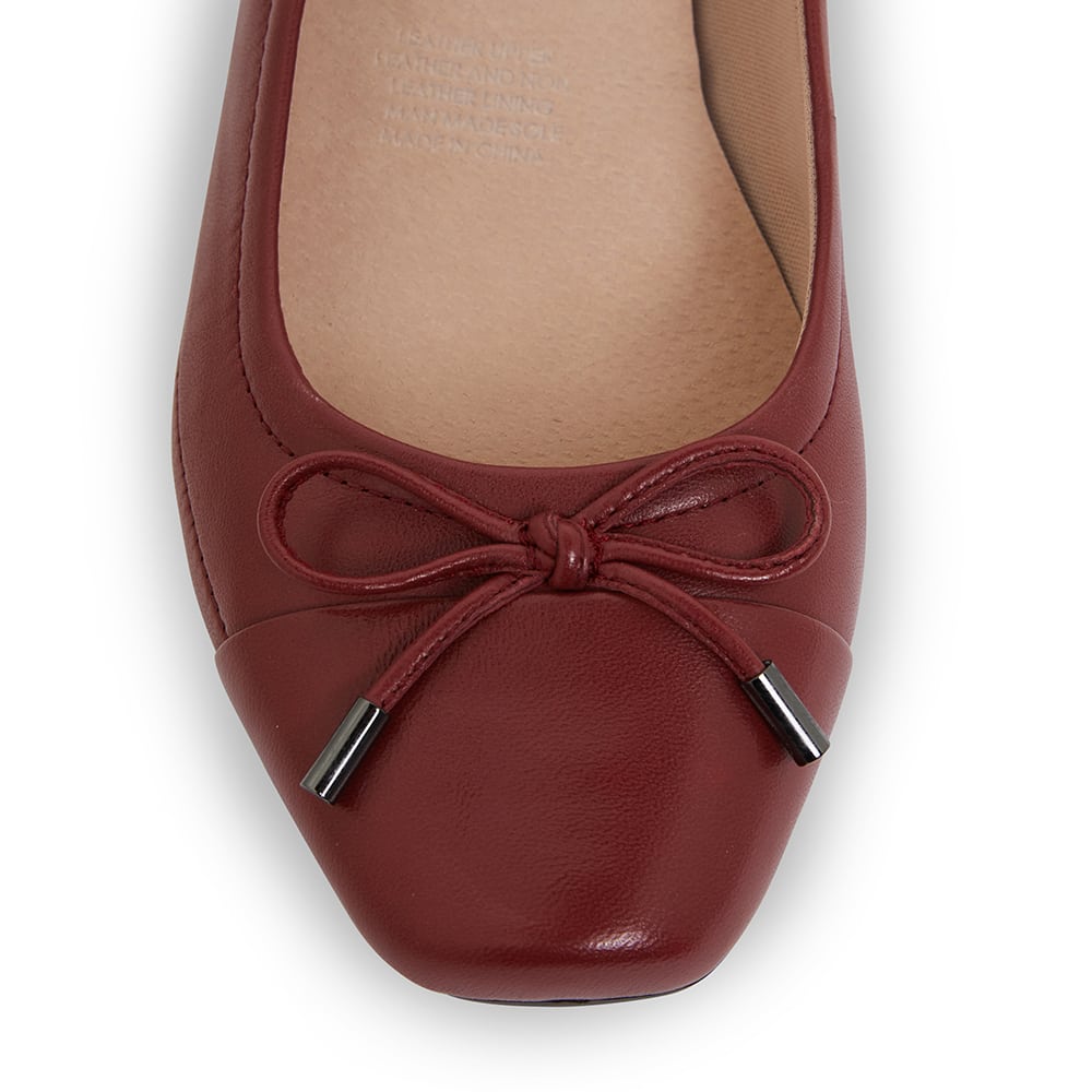 Shannon Heel in Red Leather