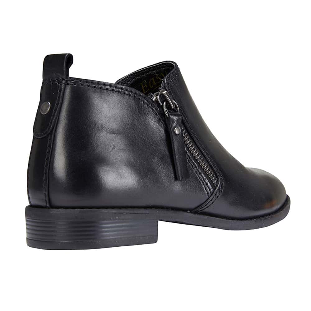 Strike Boot in Black Leather