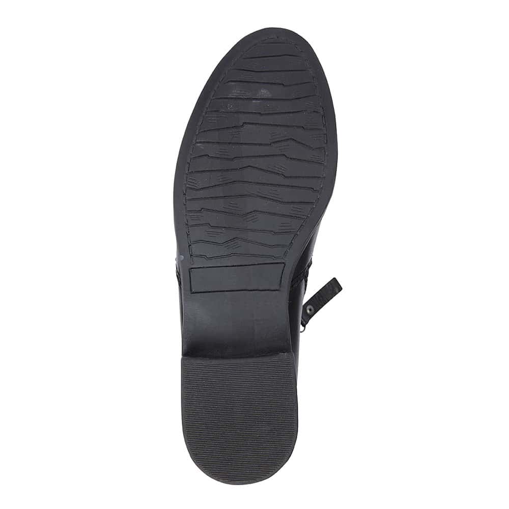 Strike Boot in Black Leather
