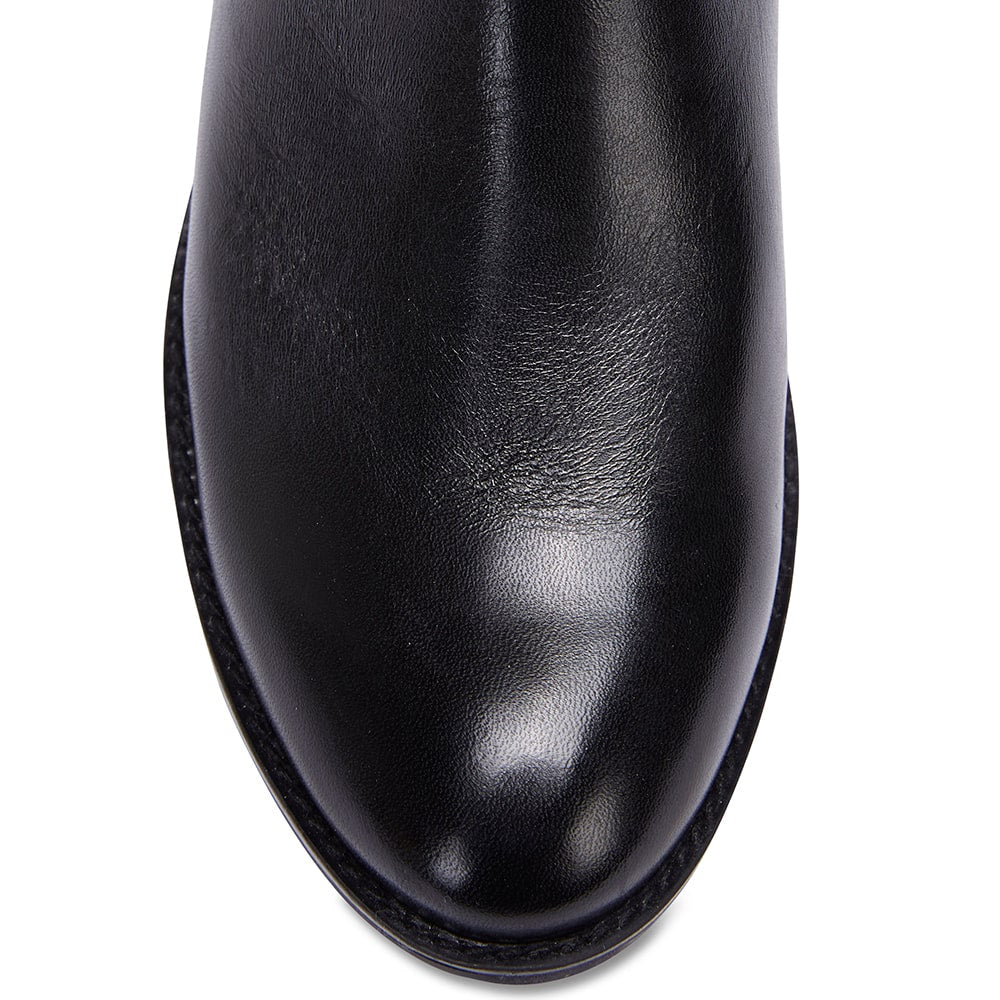 Sutton Boot in Black Leather