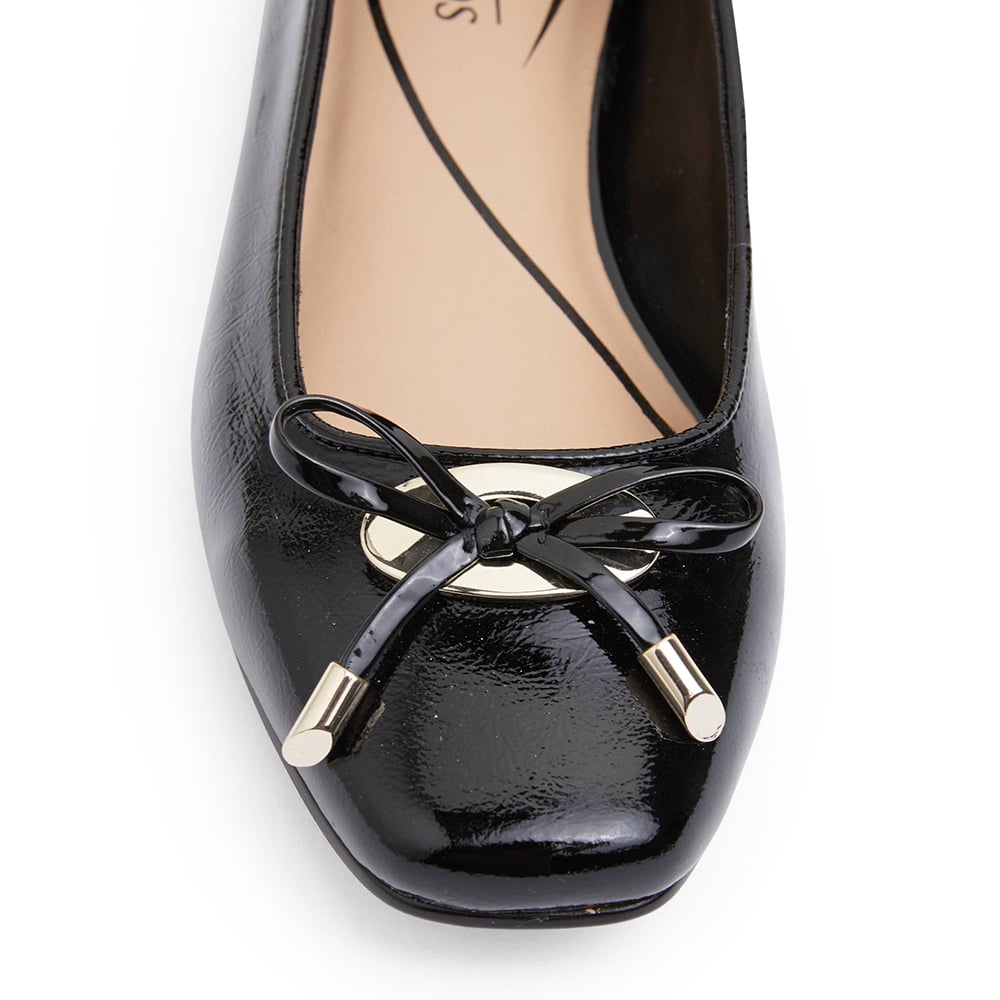 Tabbatha Flat in Black Patent
