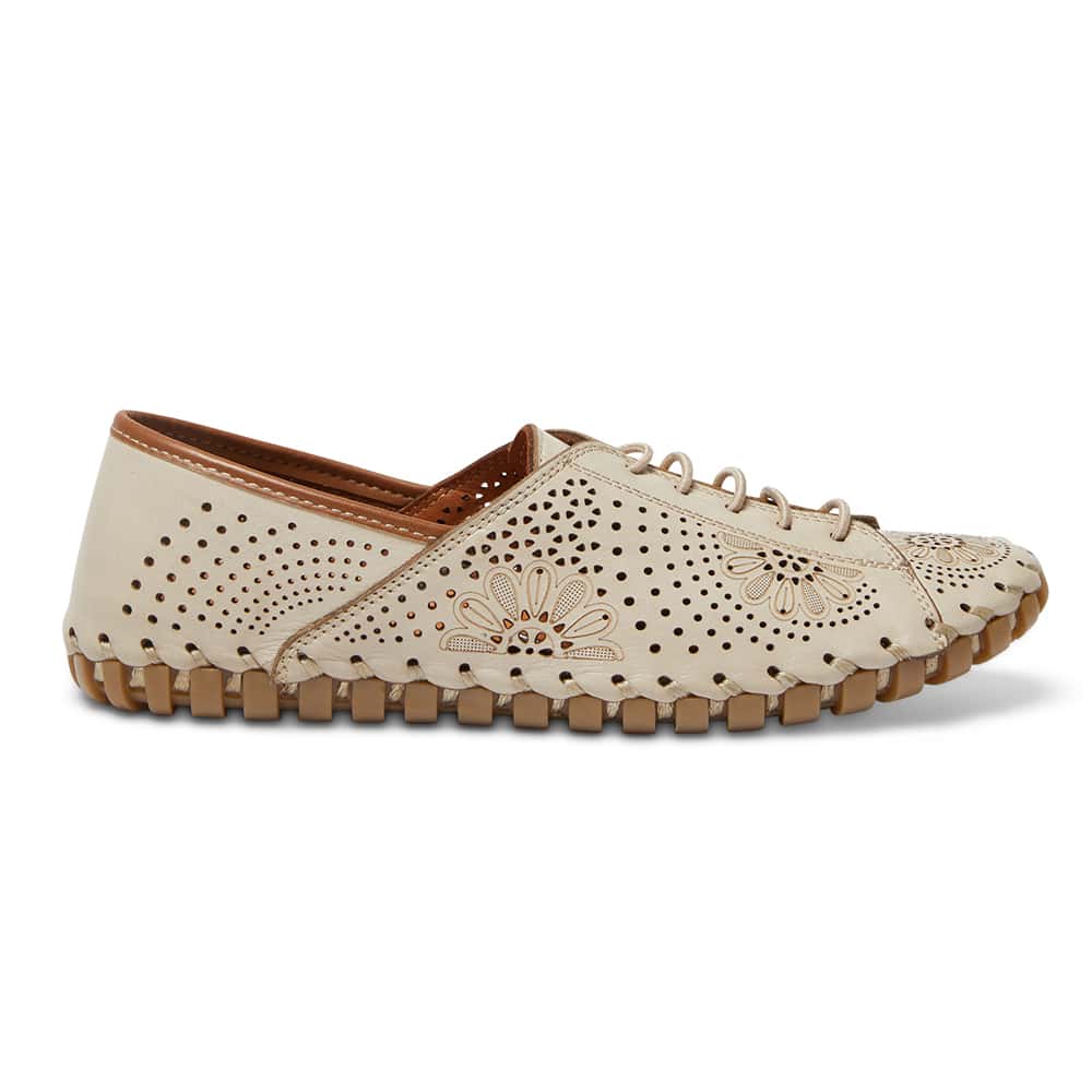 Talan Brogue in Off White Leather