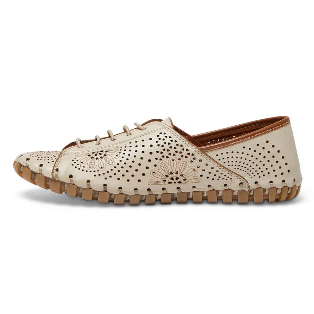 Talan Brogue in Off White Leather