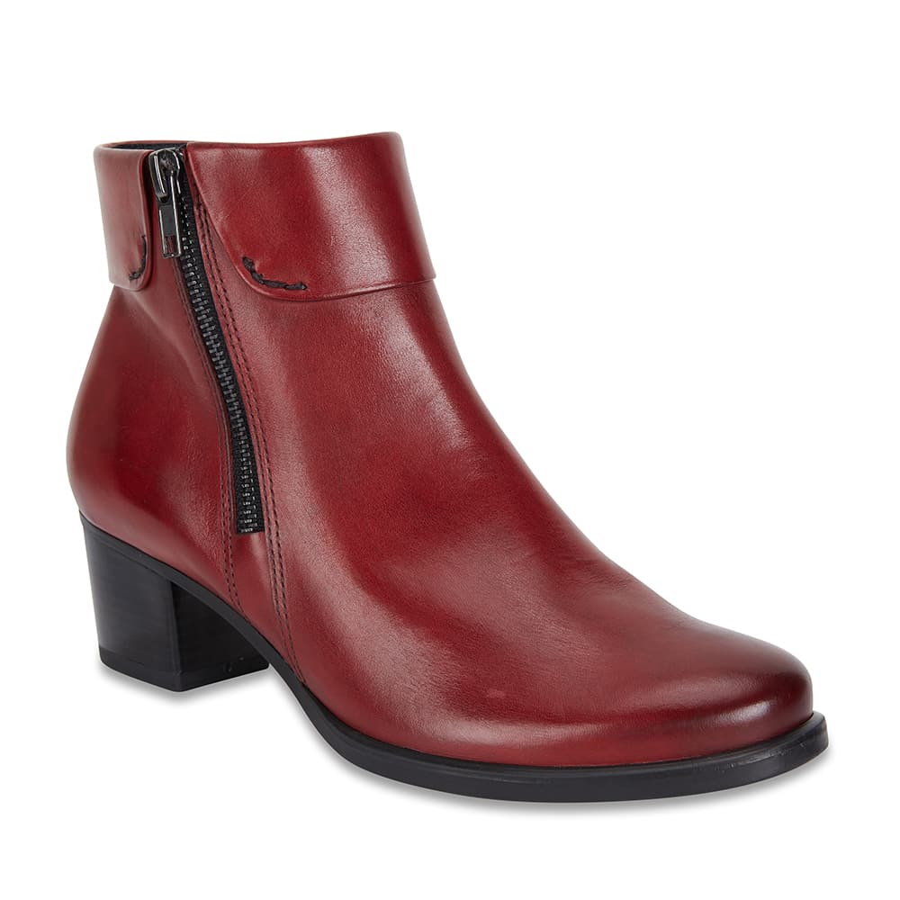 Tenor Boot in Red Leather
