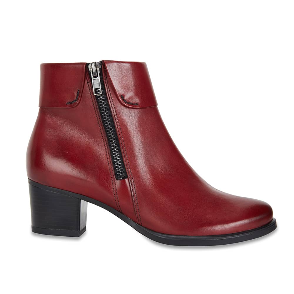 Tenor Boot in Red Leather