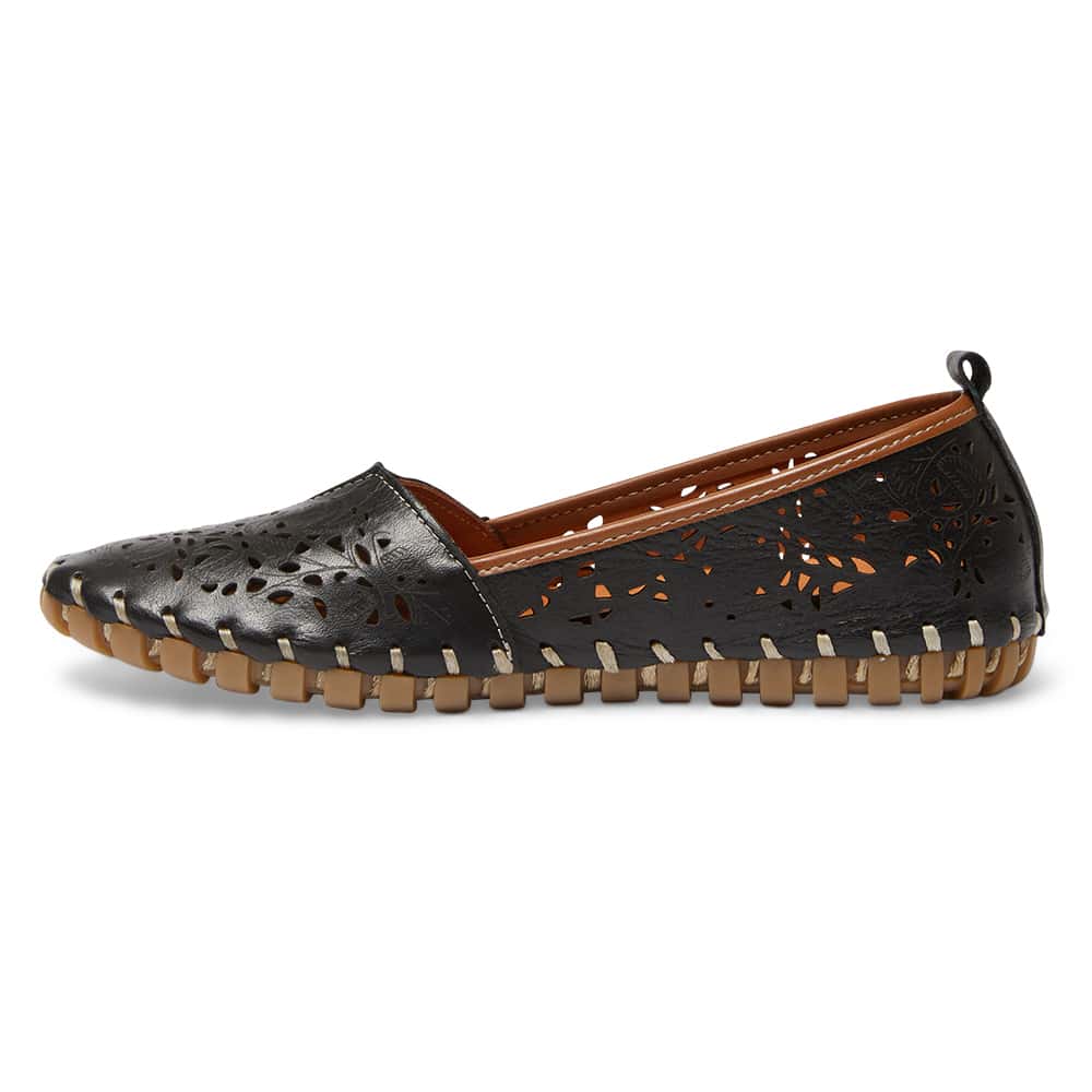 Tilly Flat in Black And Tan Leather