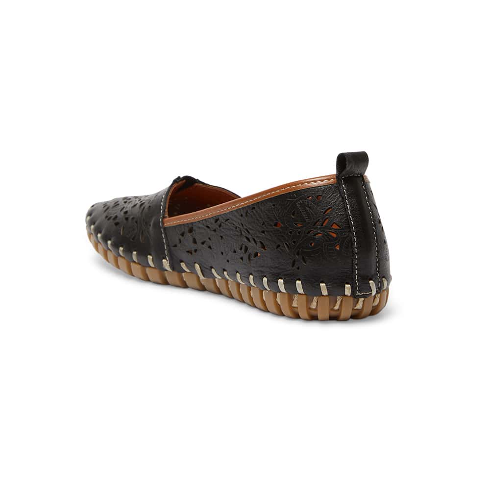 Tilly Flat in Black And Tan Leather